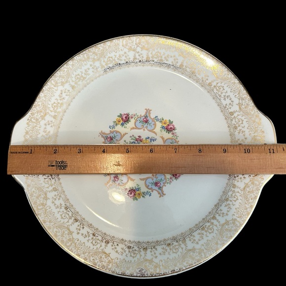 Warranted 22K Liberty Gold Fine China Dishes (16 pc) - Picture 9 of 16